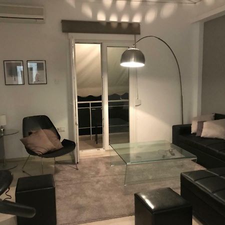 Renovated Minimal Apartment Next To Metro Atenas Exterior foto